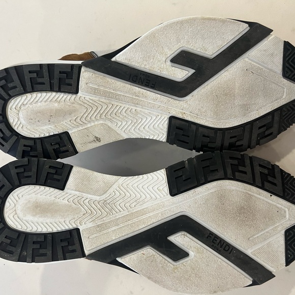 Fendi Flow Sneakers size 12uk/46eur/13us - Picture 2 of 12